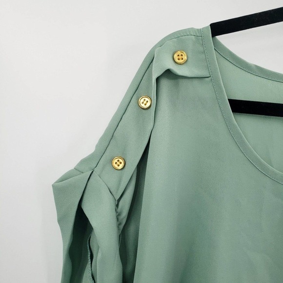 MPH collection green blouse womens plus size 3x gold shoulder button accent flaw - Picture 2 of 10